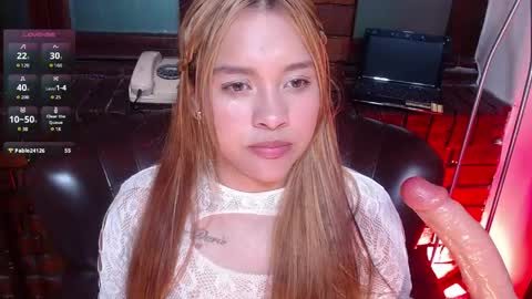 karoll online show from April 22, 8:28 pm