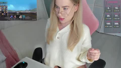 Snapshot of i_want_you_eva chatting on February 23, 3:01 pm HiI am EvaPVT is open online show from February 23, 3:01 pm