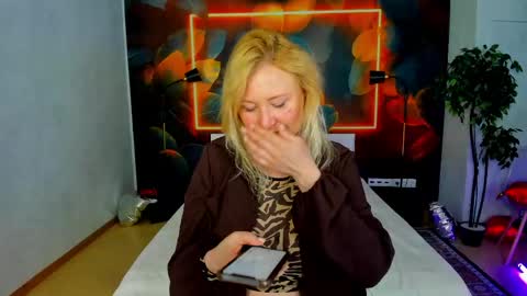 Samanta online show from May 2, 2:26 am