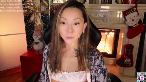 Snapshot of iam_casey chatting on December 22, 5:34 am Casey online show from December 22, 5:34 am