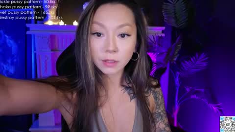Snapshot of iam_casey chatting on February 25, 6:14 am Casey online show from February 25, 6:14 am