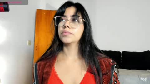 Elizabeth online show from April 7, 12:34 am