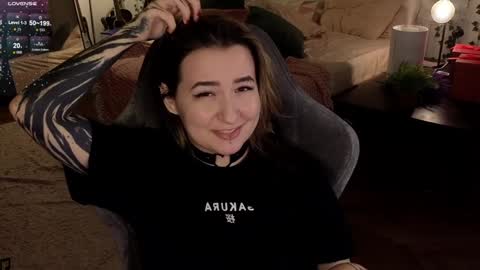 Meg  online show from January 15, 3:29 pm