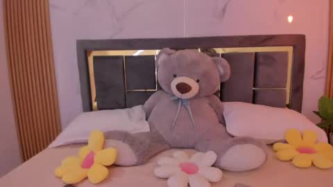 Milly online show from May 2, 3:21 am