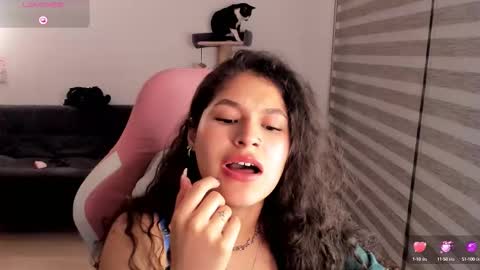 Snapshot of iam_nikki chatting on September 14, 4:54 am On instagram Imm NikkiHelp me reach 100 likes online show from September 14, 4:54 am