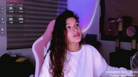 Snapshot of iam_nikki chatting on December 7, 7:05 am On instagram Imm NikkiHelp me reach 100 likes online show from December 7, 7:05 am