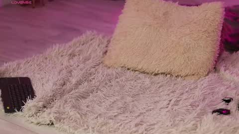 Lila online show from October 29, 5:59 pm