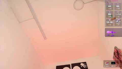 Snapshot of iamlola_ chatting on September 26, 5:16 am IM LOLA online show from September 26, 5:16 am