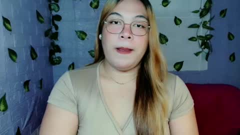 Snapshot of iana_whorexxx chatting on March 12, 11:20 am iana online show from March 12, 11:20 am