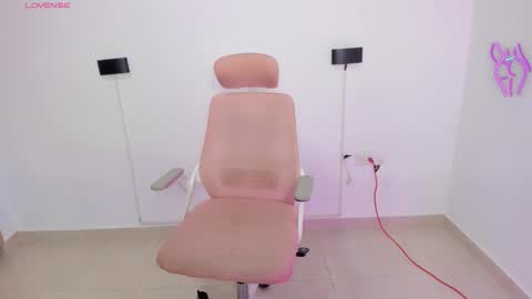 ibeth_diaz online show from November 4, 11:59 am