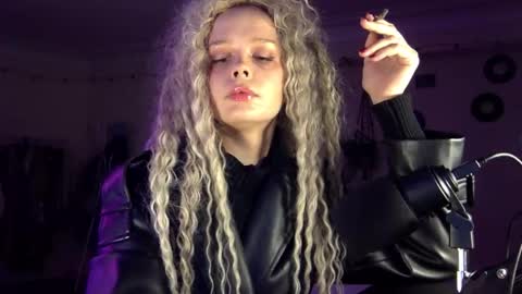 Nina online show from January 16, 11:34 pm