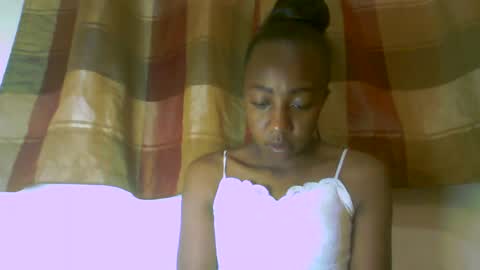 ideal_01 online show from June 4, 11:04 am