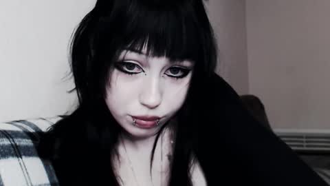 Snapshot of iiiiiiis chatting on October 17, 10:57 pm iiiiiiis online show from October 17, 10:57 pm