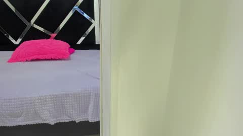 Isabella online show from September 29, 1:16 pm