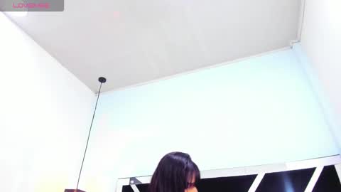 Isabella online show from January 5, 5:27 pm