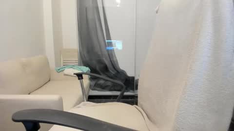 Bamby online show from March 20, 9:52 pm