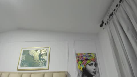 ILY   online show from December 31, 5:44 am