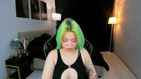 Roxy online show from September 29, 7:41 pm