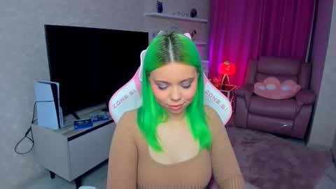 Roxy online show from October 11, 8:00 pm