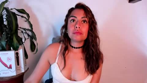 amber online show from June 10, 3:00 pm