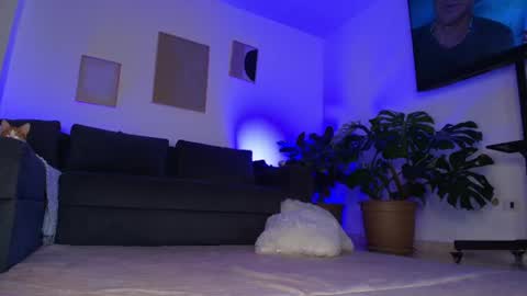 Eli  online show from June 29, 2:07 am