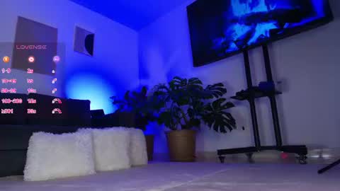 Eli  online show from July 1, 2:22 am