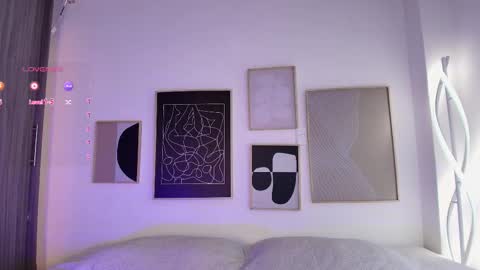 Eli  online show from December 18, 5:50 pm