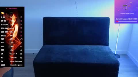 Snapshot of im_laia_ chatting on September 13, 7:22 pm Laia online show from September 13, 7:22 pm