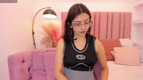 Lilyy  online show from June 22, 2:03 pm