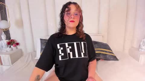 Tara Black online show from December 17, 4:16 am