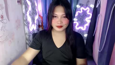 im_urloving_mama69 online show from December 17, 6:45 pm