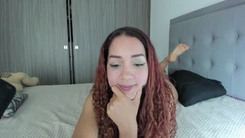 Snapshot of immia_rosse chatting on January 16, 9:40 pm mia --------- COL TIME online show from January 16, 9:40 pm