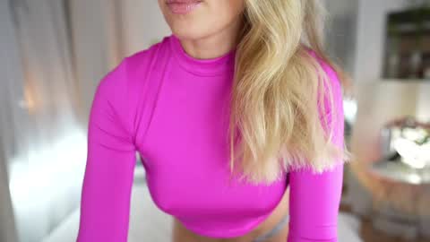 Snapshot of imrealsugar chatting on February 22, 6:04 pm AyaRealSugar online show from February 22, 6:04 pm