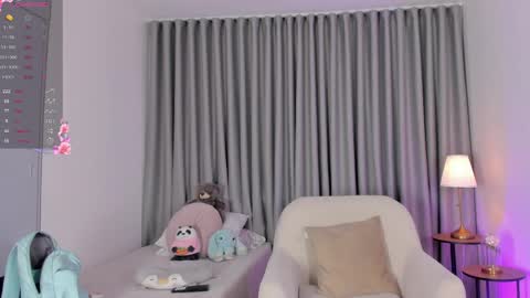 Sofia Guzman   Schedule 9 AM - 5 PM GMT-5 online show from April 22, 7:44 pm