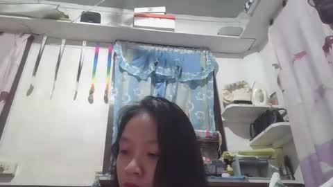 imurasian_fox online show from April 25, 2:25 pm