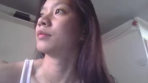 imurasian_fox online show from April 17, 3:19 am