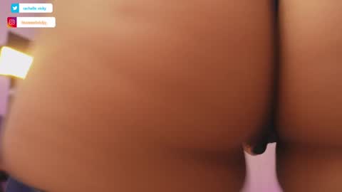 imvickyrachell_ online show from November 7, 3:50 pm