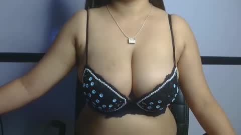 indian_sayesha online show from February 17, 8:57 am