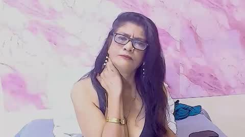 Femiez online show from October 28, 6:08 am