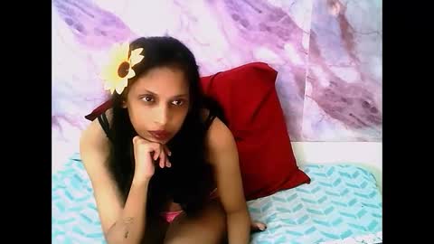 Jade online show from April 24, 12:30 pm