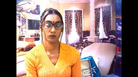 Snapshot of indianrebel4u2luv chatting on October 6, 5:24 am indianrebel4u2luv online show from October 6, 5:24 am