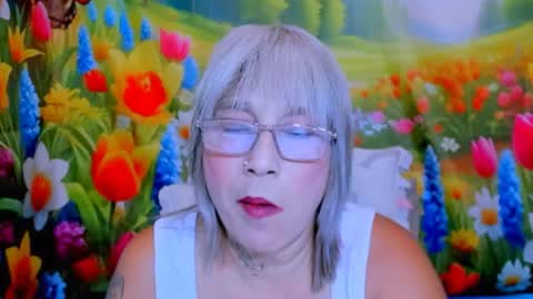 indianroxy27 online show from June 12, 6:05 pm