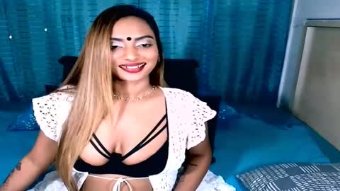 goddess online show from April 8, 8:00 pm