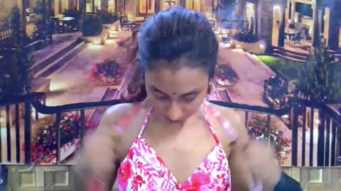 indiansexybutt4u2luv online show from April 27, 5:48 am