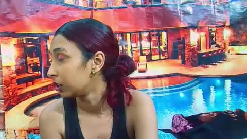 indiansexybutt4u2luv online show from June 5, 6:52 am