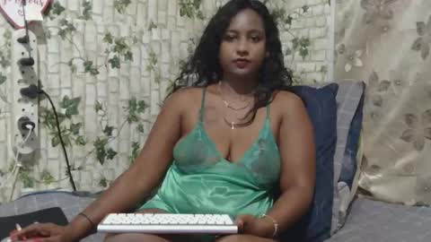 tina online show from February 16, 8:33 pm