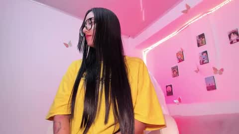 Luna  online show from September 29, 1:11 am