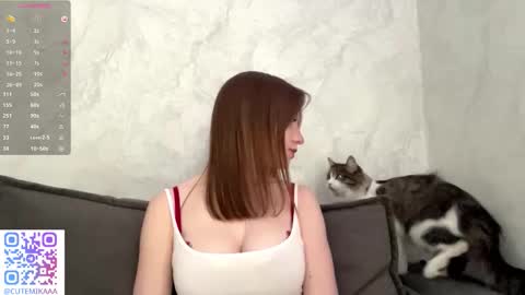 Snapshot of ingerbrockney chatting on October 6, 10:54 am ingerbrockney online show from October 6, 10:54 am