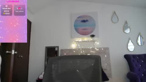            online show from July 8, 12:18 pm