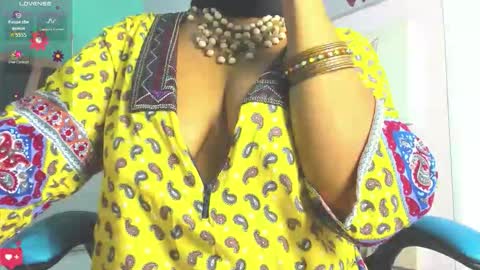 Iniya online show from February 5, 3:15 pm